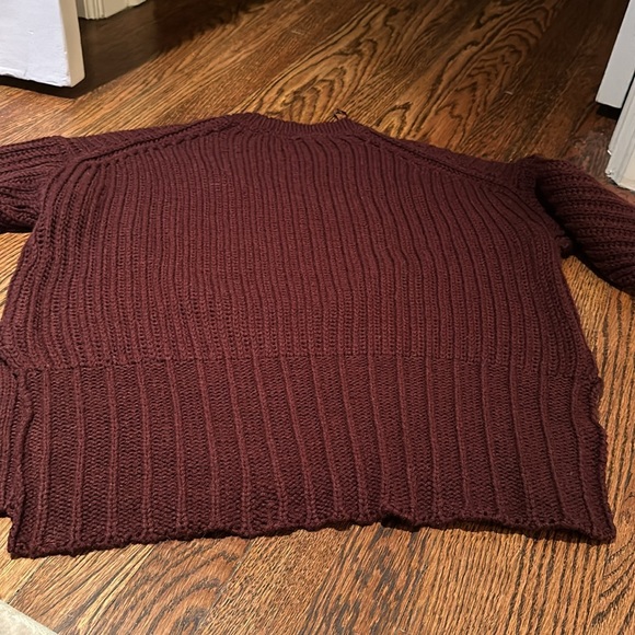 Sweater - Picture 2 of 3